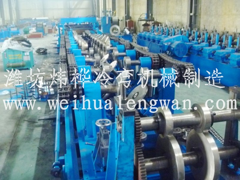 怎樣保養(yǎng)冷彎成型機設備